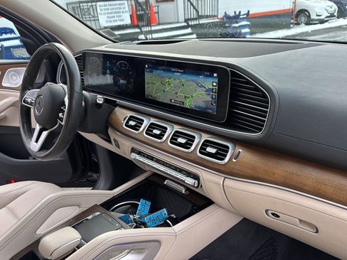 Used 2020 Mercedes-Benz GLE 350 4MATIC w/ 3rd Row Seat Package image 44