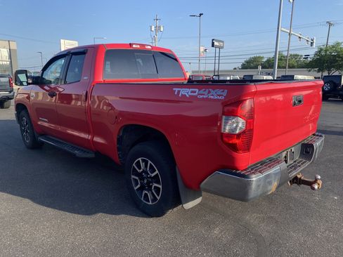 Used 2014 Toyota Tundra SR5 AWD/4WD image 4