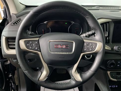 Used 2023 GMC Terrain Denali w/ Denali Premium Package AWD/4WD image 14