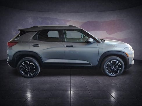 Used 2021 Chevrolet TrailBlazer LT AWD/4WD image 6