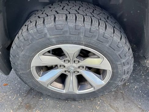 Used 2019 RAM 1500 Limited AWD/4WD image 5