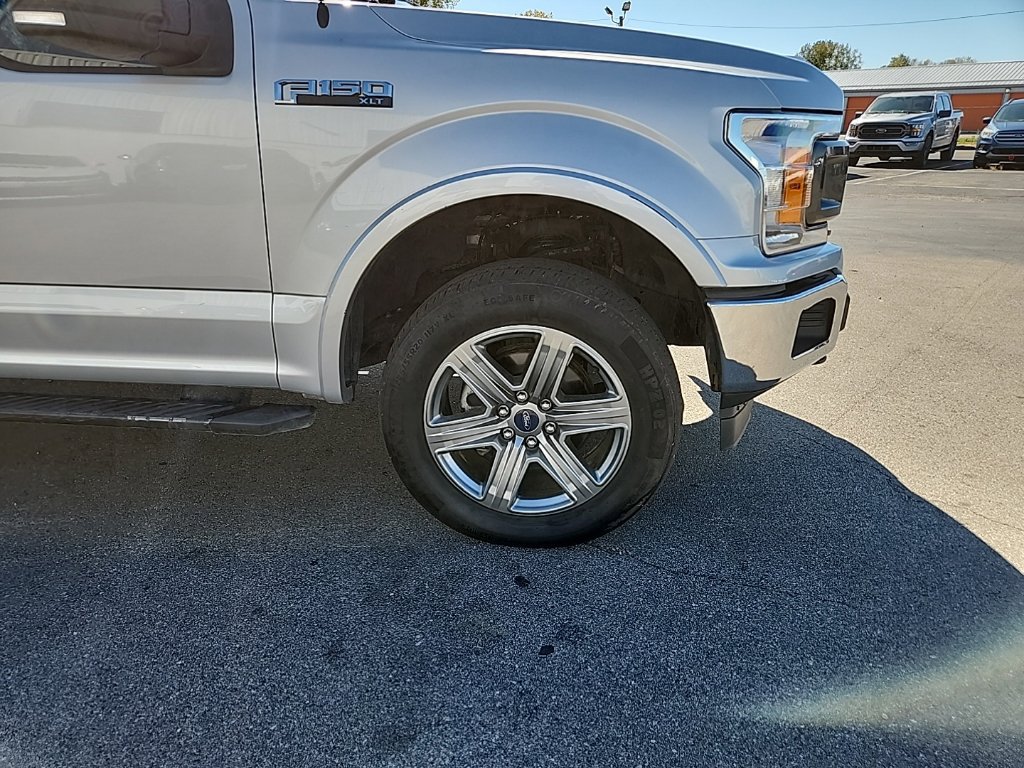 Used 2018 Ford F150 XLT w/ Equipment Group 302A Luxury AWD/4WD image 3