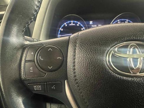 Used 2018 Toyota RAV4 Adventure image 22