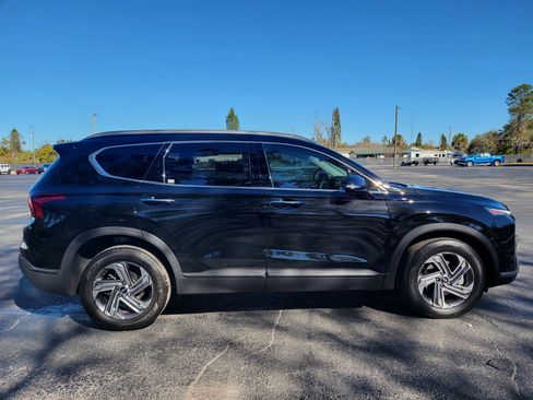 Used 2023 Hyundai Santa Fe SEL image 4