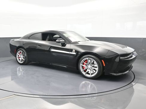 Used 2024 Dodge Charger R/T Scat Pack w/ Plus Group image 8