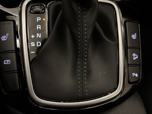 Certified 2026 Kia Seltos EX FWD image 21