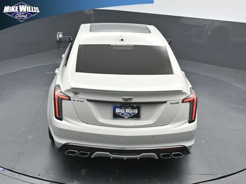 Used 2023 Cadillac CT5 V w/ Premium Package RWD image 14