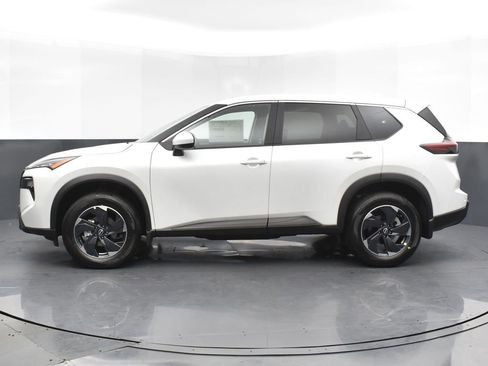 New 2026 Nissan Rogue SV image 3