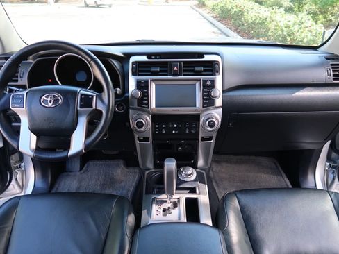 Used 2011 Toyota 4Runner Limited image 22
