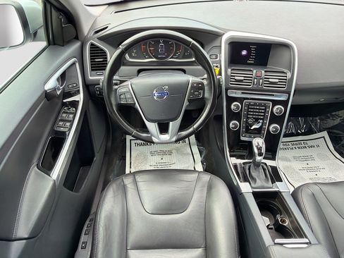 Used 2016 Volvo XC60 T5 Premier FWD image 16