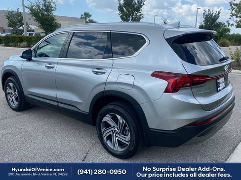 Certified 2023 Hyundai Santa Fe SEL w/ Cargo Package AWD/4WD image 10