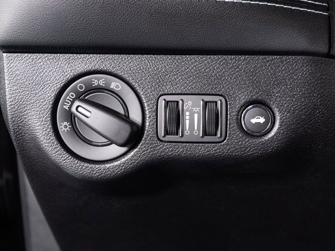 Used 2023 Dodge Challenger SRT Hellcat image 39