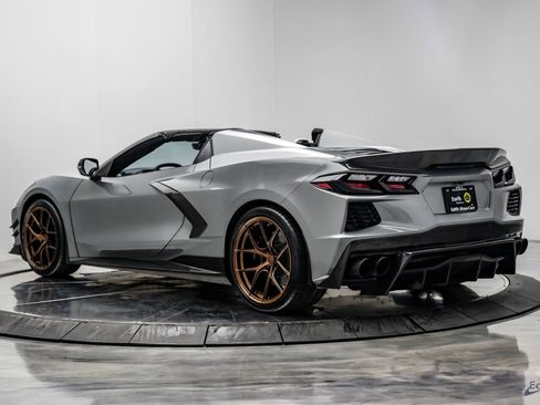 Used 2022 Chevrolet Corvette Stingray 2LT Z51 Performance & w/ Z51 Performance Package image 12
