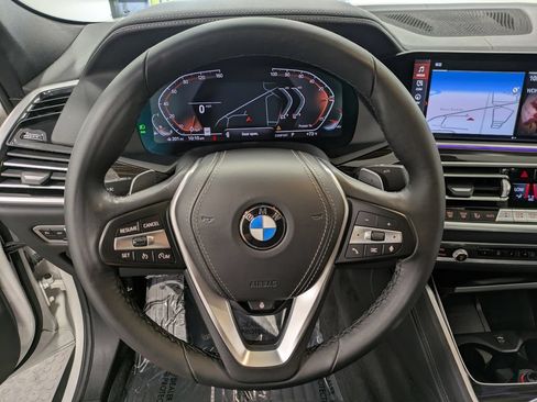 Used 2021 BMW X6 xDrive40i w/ Executive Package 2 AWD/4WD image 20