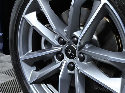 Used 2024 Audi Q3 2.0T Premium Plus w/ Premium Plus Package image 35