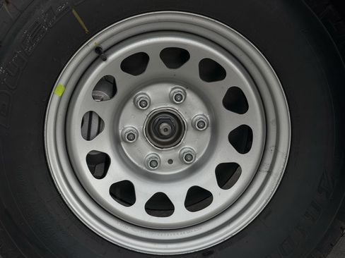 New 2026 Chevrolet Silverado 1500 W/T w/ WT Safety Package image 9