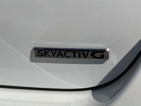 Used 2023 MAZDA MAZDA3 s image 25