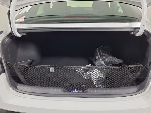 New 2025 Hyundai Elantra SEL w/ Cargo Package image 36