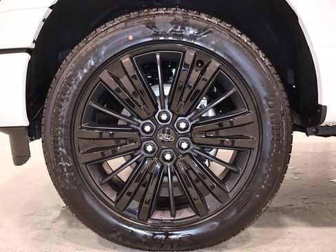 New 2025 Ford F150 Platinum w/ Equipment Group 702A High AWD/4WD image 41