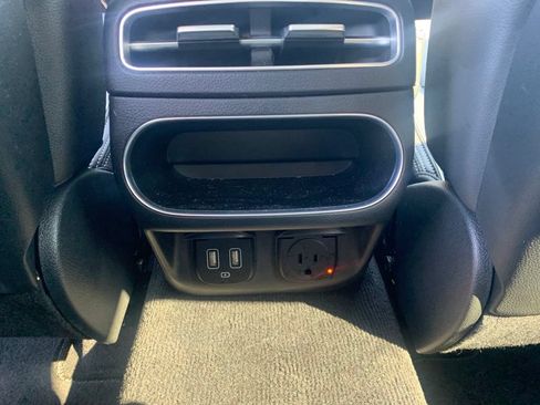 Used 2023 Genesis GV70 2.5T w/ Advanced Package AWD/4WD image 34