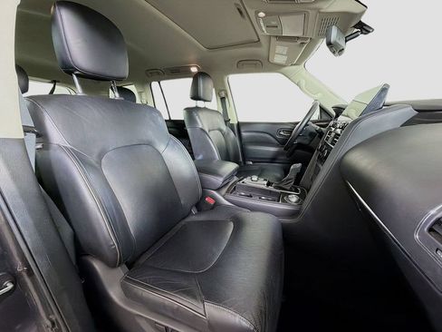 Used 2024 INFINITI QX80 Luxe AWD/4WD image 31