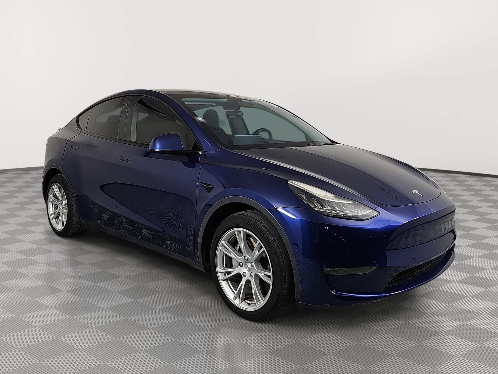 Used 2021 Tesla Model Y Long Range AWD/4WD image 2