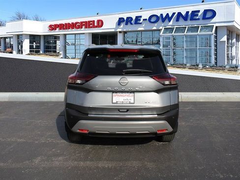 Used 2023 Nissan Rogue SV w/ SV Premium Package image 5
