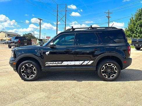 Used 2023 Ford Bronco Sport Outer Banks w/ Tech Package AWD/4WD image 5