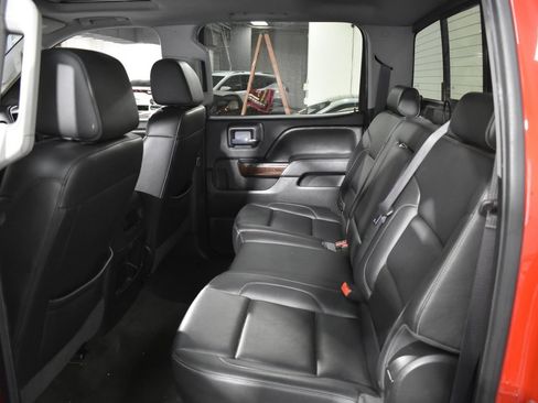 Used 2017 GMC Sierra 1500 SLT w/ SLT Premium Package AWD/4WD image 12