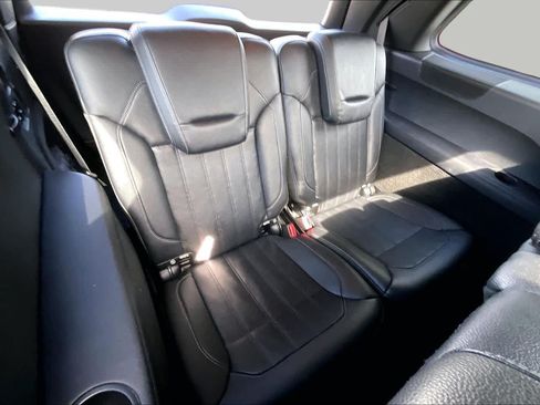 Used 2017 Mercedes-Benz GLS 450 4MATIC image 23