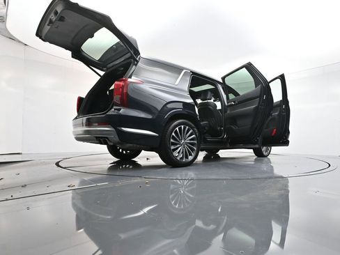 Used 2024 Hyundai Palisade Calligraphy image 47