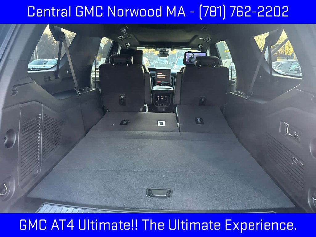 New 2026 GMC Yukon XL AT4 Ultimate AWD/4WD image 13