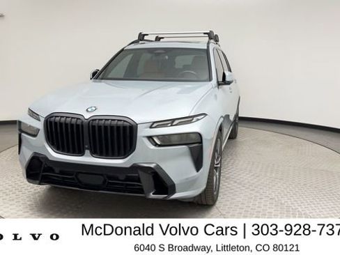 Used 2024 BMW X7 xDrive40i w/ M Sport Package AWD/4WD image 7