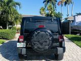 Used 2014 Jeep Wrangler Unlimited Sahara image 2