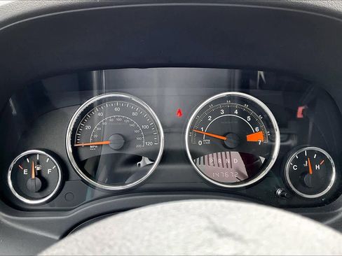 Used 2016 Jeep Compass High Altitude image 25