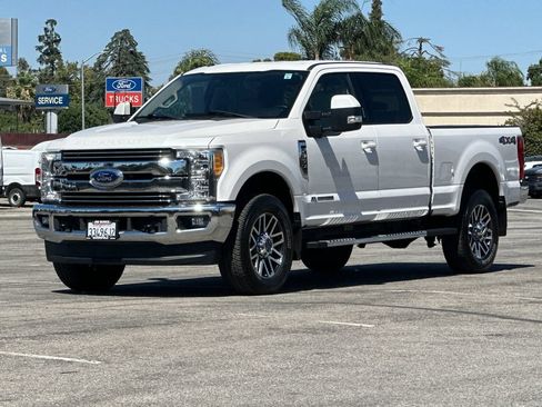 Certified 2017 Ford F350 Lariat w/ Tow Technology Bundle AWD/4WD image 7
