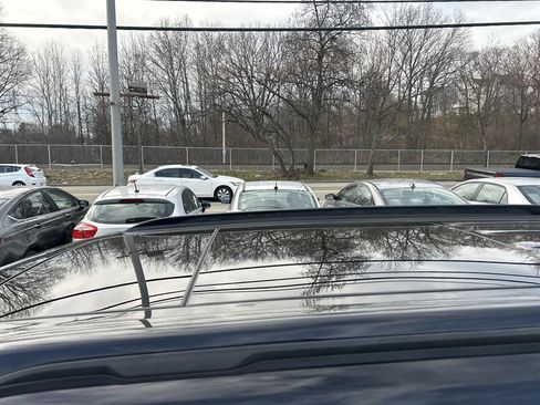 Used 2017 Ford Explorer Sport w/ Equipment Group 401A image 8