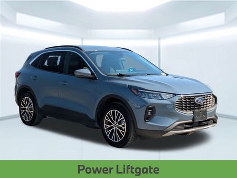Used 2023 Ford Escape SE image 10