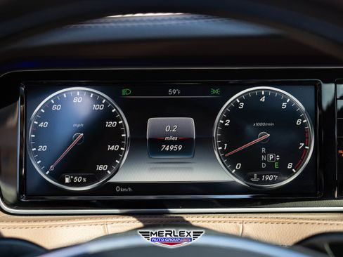 Used 2017 Mercedes-Benz S 550 4MATIC Sedan image 31