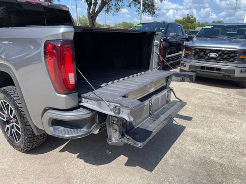 Used 2021 GMC Sierra 1500 AT4 w/ AT4 Premium Package AWD/4WD image 39