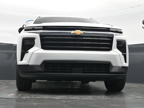 Certified 2024 Chevrolet Traverse LS FWD image 27