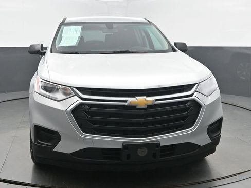 Used 2018 Chevrolet Traverse LS image 8