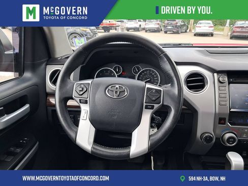 Used 2015 Toyota Tundra Limited w/ Limited Premium Package AWD/4WD image 21