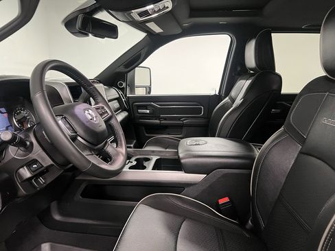 Used 2024 RAM 3500 Laramie w/ Night Edition image 25