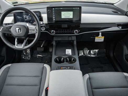 New 2025 Honda Prologue EX image 17