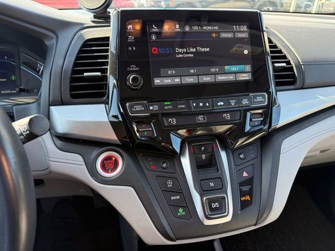 Used 2022 Honda Odyssey EX-L image 17