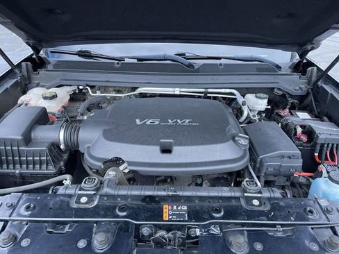 Used 2019 Chevrolet Colorado ZR2 image 28