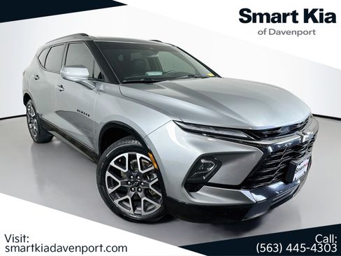 Used 2023 Chevrolet Blazer RS w/ Enhanced Convenience Package AWD/4WD image 1