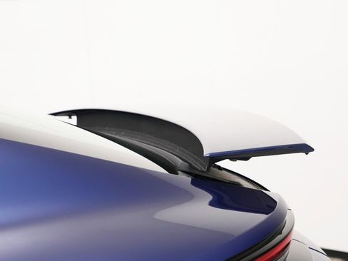 Used 2025 Porsche Panamera 4S w/ Premium Package image 62