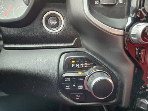 Used 2023 RAM 1500 Big Horn AWD/4WD image 31